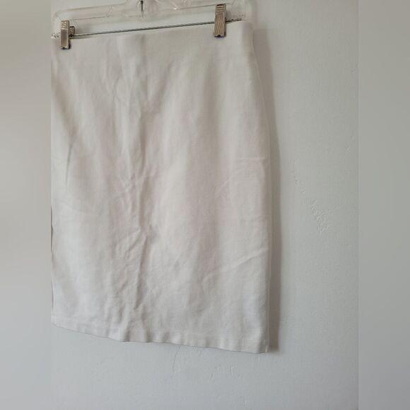Tahari White Pencil Skirt Stretchy Office Career Preppy Old Money School Size 8 - Picture 3 of 6